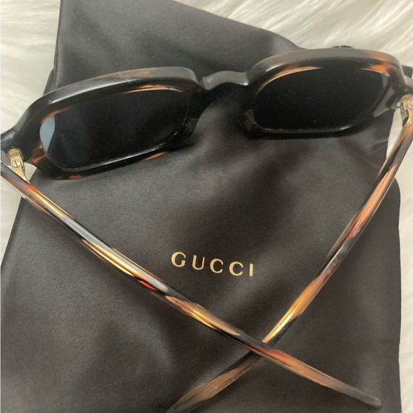 GUCCI Men’s Square Havana Sunglasses GG0072S - Picture 3 of 5